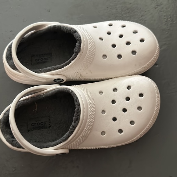 Lined white Crocs - Picture 4 of 8